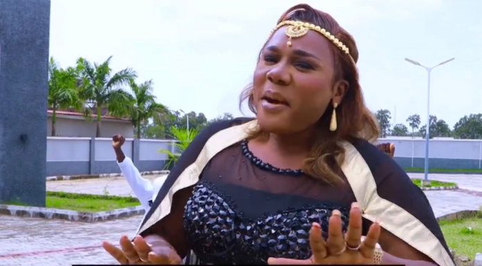 Sarauniya MamaLash Reels Highly Anticipated Music Video for “Yana Nan