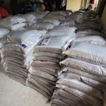 Rt. Hon. Fom Gwottson Donates 1,000 Bags Of Golden Fertilized To Support Farmers In Kuru District