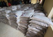 Rt. Hon. Fom Gwottson Donates 1,000 Bags Of Golden Fertilized To Support Farmers In Kuru District