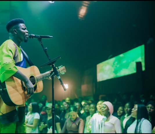 Neken Chuwang Thrills Abuja Audience at Feast of Light